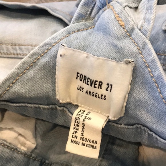 - Forever 21 overall shorts - Picture 7 of 7